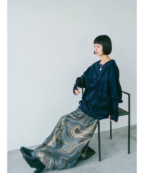 sahara(サハラ)の「Curve Design Sweat/カーブデザインスウェット(スウェット・レディース・クリーム/ネイビー・FREE)」の16枚目の写真