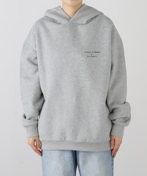 JOURNAL STANDARD(ジャーナルスタンダード)の「【カガミケン×JOURNAL STANDARD】フーディースウェット(パーカー・レディース・チョコ/グレー/チャコールグレー・X-LARGE/LARGE)」の2枚目の写真