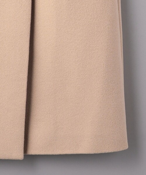 UNITED ARROWS(ユナイテッドアローズ)の「ダブルブレスト テーラード コート(チェスターコート・レディース・ベージュ/ネイビー/その他1・36/40/38)」の21枚目の写真