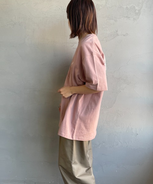 【WEB先行予約】[MANHATTAN PORTAGE/マンハッタンポーテージ] 別注 手描き風ロゴ バックプリントTシャツ（Tシャツ/カットソー）｜Manhattan Portage（マンハッタンポーテージ） pattayablatt.com