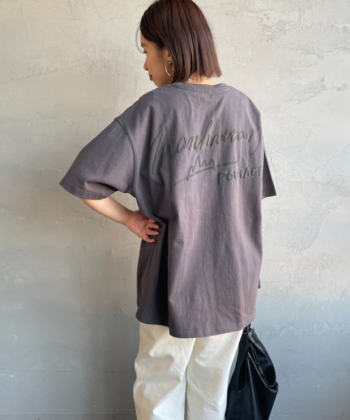 【WEB先行予約】[MANHATTAN PORTAGE/マンハッタンポーテージ] 別注 手描き風ロゴ バックプリントTシャツ（Tシャツ/カットソー）｜Manhattan Portage（マンハッタンポーテージ） pattayablatt.com