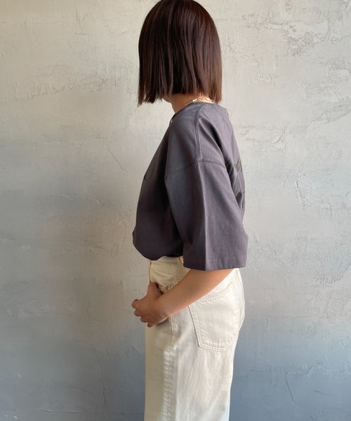 【WEB先行予約】[MANHATTAN PORTAGE/マンハッタンポーテージ] 別注 手描き風ロゴ バックプリントTシャツ（Tシャツ/カットソー）｜Manhattan Portage（マンハッタンポーテージ） pattayablatt.com