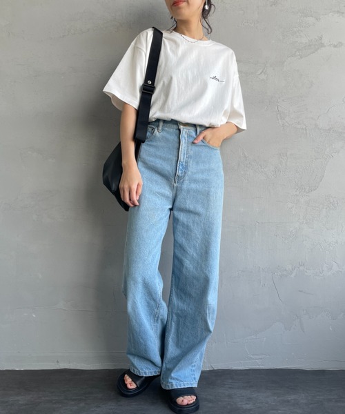 Manhattan Portage（マンハッタンポーテージ）の「[MANHATTAN PORTAGE/マンハッタンポーテージ] 別注 手描き風ロゴ バックプリントTシャツ（Tシャツ/カットソー・レディース・ピンク/ホワイト/チャコール・XL/L/M/S）」の8枚目の写真