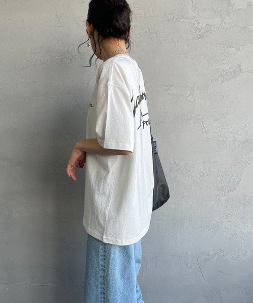 Manhattan Portage（マンハッタンポーテージ）の「[MANHATTAN PORTAGE/マンハッタンポーテージ] 別注 手描き風ロゴ バックプリントTシャツ（Tシャツ/カットソー・レディース・ピンク/ホワイト/チャコール・XL/L/M/S）」の11枚目の写真