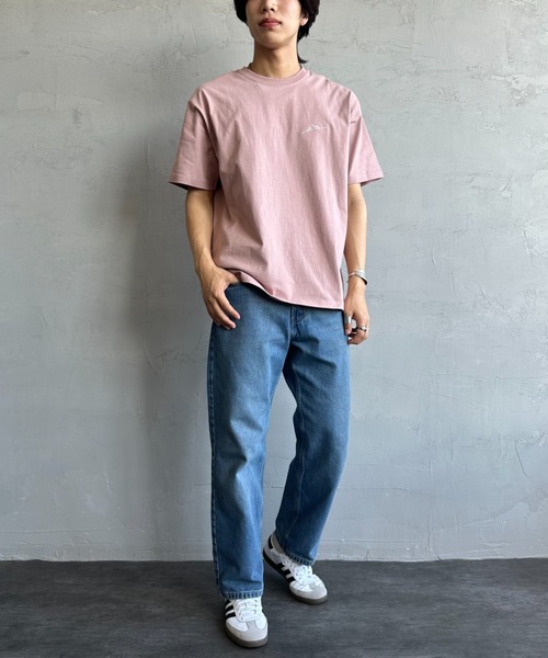 【WEB先行予約】[MANHATTAN PORTAGE/マンハッタンポーテージ] 別注 手描き風ロゴ バックプリントTシャツ（Tシャツ/カットソー）｜Manhattan Portage（マンハッタンポーテージ） pattayablatt.com