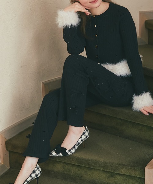 tocco closet（トッコ　クローゼット）の「ふわふわファー付きスパンコール入りリブニットカーディガン（カーディガン/ボレロ・レディース・ピンク/アイボリー/ブラック・M）」の10枚目の写真