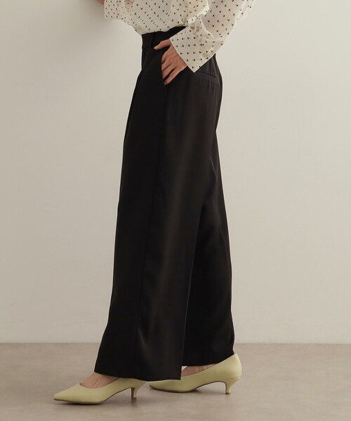 タックワイドカラーパンツ【洗濯機洗い可】（その他パンツ）｜OPAQUE.CLIP（オペークドットクリップ）