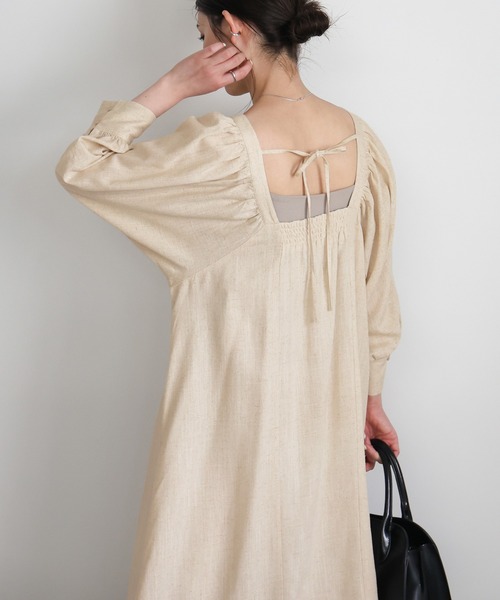 select MOCA(セレクトモカ)の「リネンバックリボンワンピース(ワンピース・レディース・ベージュ/ブラック・FREE)」の3枚目の写真