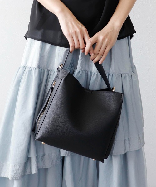 Three Four Time(スリーフォータイム)の「サイドポケットミニトート付きソフトBAG(ショルダーバッグ・レディース・ブラック/ベージュ・FREE)」の2枚目の写真