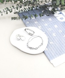 styiro（スタイロ）の「セラミック ホワイトプレート/アクセサリートレー（インテリア雑貨）」