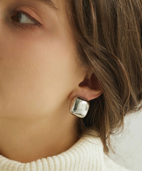 CENE（セネ）の「【CENE】セネ/スクエアイヤリング（イヤリング・レディース・シルバー/ゴールド・FREE）」の9枚目の写真