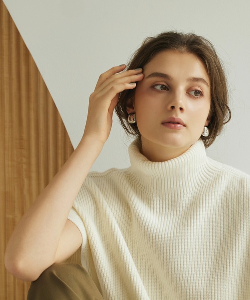 CENE（セネ）の「【CENE】セネ/スクエアイヤリング（イヤリング・レディース・シルバー/ゴールド・FREE）」の10枚目の写真