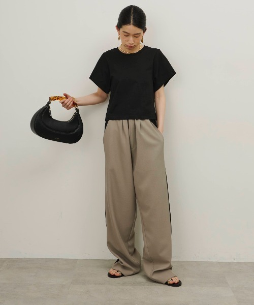 LE VERNIS（ル・ベルニ）の「LE VERNIS(ル・ベルニ)Marble horn bag（ハンドバッグ・レディース・ブラック/モカ/イエロー/レッド・FREE）」の20枚目の写真