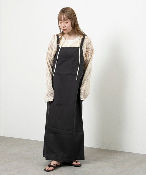 Dickies（ディッキーズ）の「【WEB限定】Dickies（ディッキーズ）別注サイドジップジャンパースカート（ジャンパースカート・レディース・ブラック/オフホワイト・L/M）」の4枚目の写真