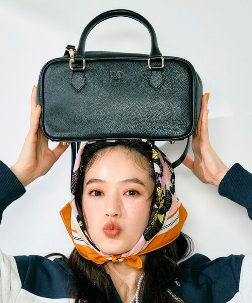 FR横長レザーボストンバッグ（ショルダーバッグ）｜fredy emue