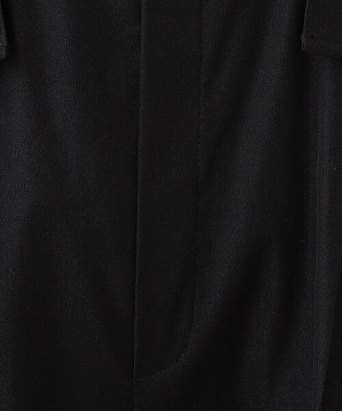 Cutie Blonde(キューティーブロンド)の「ゆるシルエットで大人見せ タック入りオールインワン(サロペット/オーバーオール・レディース・グレー/ブラック・01/02/03)」の10枚目の写真