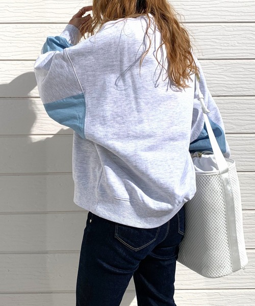 Q（キュー）の「裏毛ドッキングトレーナー（スウェット・レディース・チャコールグレー/オフホワイト・MEDIUM）」の11枚目の写真