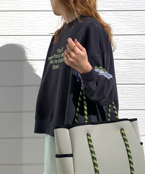 Q（キュー）の「裏毛ドッキングトレーナー（スウェット・レディース・チャコールグレー/オフホワイト・MEDIUM）」の12枚目の写真