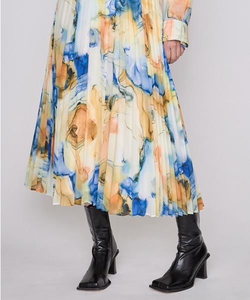 casane（カサネ）の「CASANE（カサネ）マーブルペイントプリーツスカート（スカート・レディース・イエロー/アイボリー・F）」の20枚目の写真
