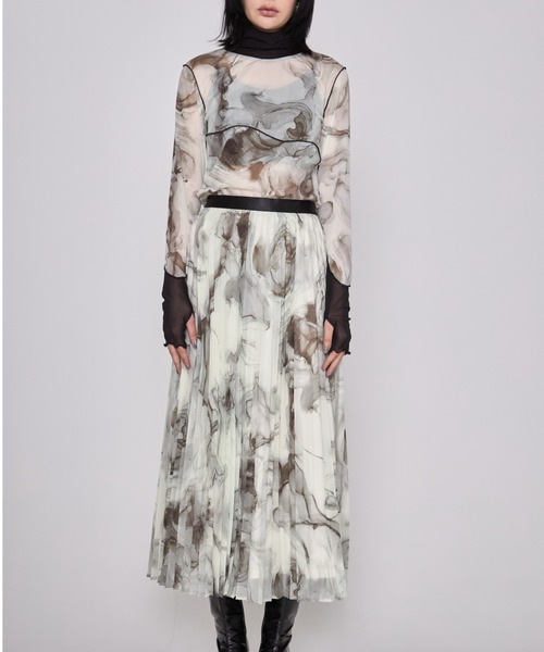 casane（カサネ）の「CASANE（カサネ）マーブルペイントプリーツスカート（スカート・レディース・イエロー/アイボリー・F）」の3枚目の写真