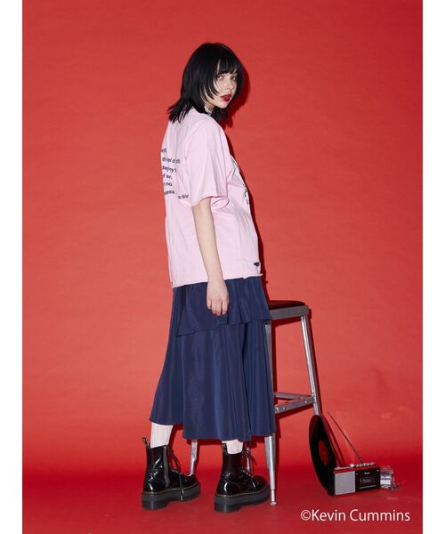 jouetie（ジュエティ）の「【KevinCummins×jouetie】BIGフォトTシャツ（Tシャツ/カットソー・レディース・ブラック/ピンク/オフホワイト・MEDIUM）」の11枚目の写真