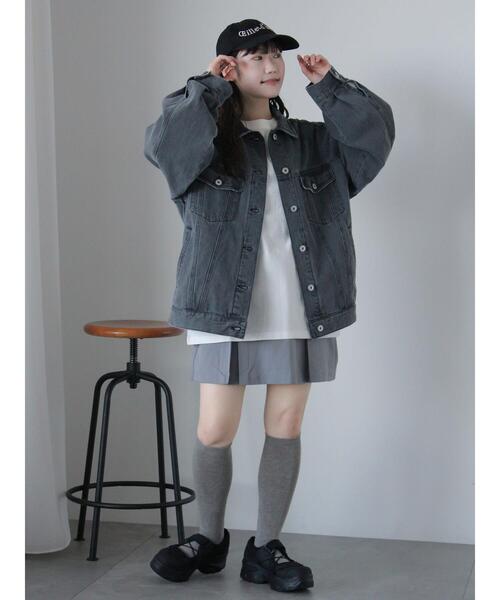 ehka sopo（エヘカソポ）の「ルーズデニムジャケット(セットアップ可)（ノーカラージャケット・レディース・チャコールグレー/ブルー/サックスブルー・F）」の12枚目の写真