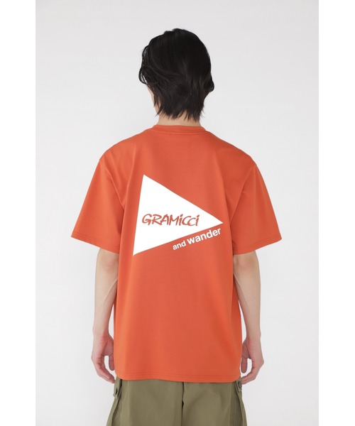 and wander（アンドワンダー）の「BACKPRINT TEE｜バックプリントTシャツ UNISEX（Tシャツ/カットソー・メンズ・ホワイト/ブラック/レッド・S/L/XL/XXL/XS）」の3枚目の写真