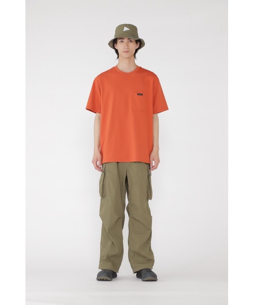 and wander（アンドワンダー）の「BACKPRINT TEE｜バックプリントTシャツ UNISEX（Tシャツ/カットソー・メンズ・ホワイト/ブラック/レッド・S/L/XL/XXL/XS）」の12枚目の写真