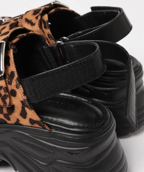 FOREVER 21(フォーエバー トゥエンティーワン)の「【2025SS】アソートベルトスポサン(サンダル・レディース・レオパード/ブラック・LARGE/MEDIUM)」の12枚目の写真