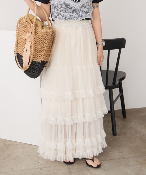 ROOPTOKYO(ループトウキョウ)の「Basic Tiered Long Skirt / ベーシック ティアードロングスカート(スカート・レディース・ホワイト/ベージュ/ブラック・FREE)」の3枚目の写真