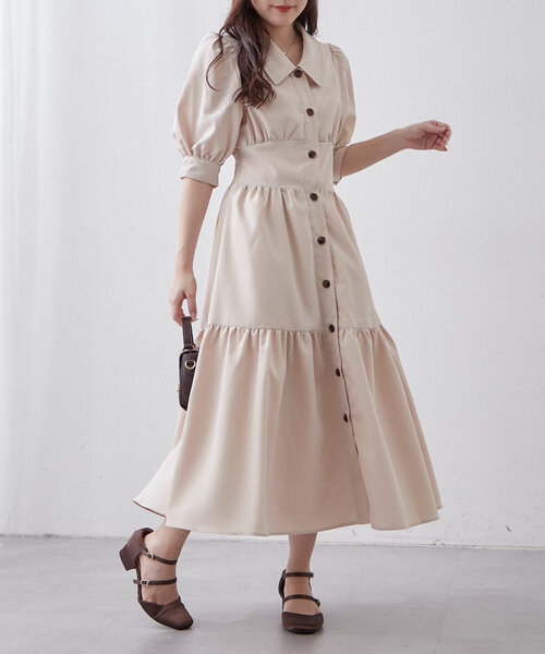 continuer de NICE CLAUP(コンティニューデナイスクラップ)の「【フェミニン春ワンピ】ティアード半袖ワンピ(ワンピース・レディース・ブラック/ベージュ/ライトブルーグレー・FREE)」の3枚目の写真