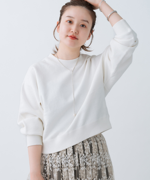 IENA（イエナ）の「《追加5》コットン裏毛クロップドプルオーバー（スウェット・レディース・ホワイト/ネイビー/グレー・FREE）」の20枚目の写真