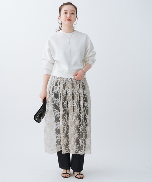 IENA（イエナ）の「《追加5》コットン裏毛クロップドプルオーバー（スウェット・レディース・ホワイト/ネイビー/グレー・FREE）」の13枚目の写真