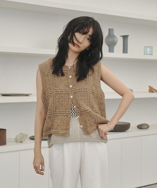 週末sale❣️L'Appartement Lace Vest 黒レースベスト Crochet Lace Vest / クロシェレースベスト(ベスト)|Lutim by