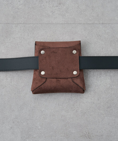 SHENERY（シーナリー）の「《コーデのアクセントに》ポーチ付ベルト（ベルト・レディース・ブラウン/ブラック・FREE）」の6枚目の写真