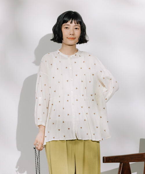 FREAK'S STORE(フリークスストア)の「インド 幾何学 刺繍ブラウス<セットアップ対応>(シャツ/ブラウス・レディース・ブラック/オフホワイト/ブラウン・フリ-)」の10枚目の写真