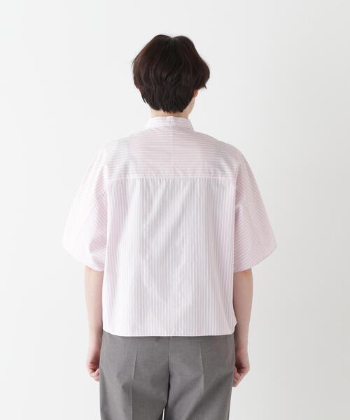 human woman（ヒューマンウーマン）の「◆ストライプローンカレンダードルマンボザムシャツ（シャツ/ブラウス・レディース・ピンク系その他3/ブルー系その他3/チャコールグレー・MEDIUM）」の6枚目の写真