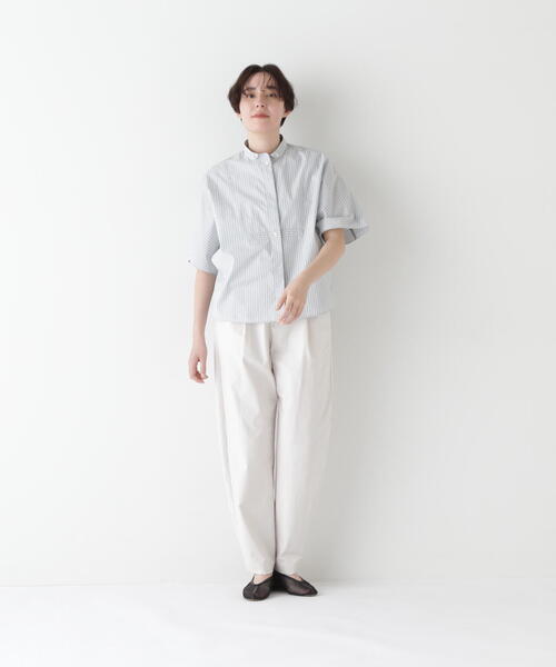 human woman（ヒューマンウーマン）の「◆ストライプローンカレンダードルマンボザムシャツ（シャツ/ブラウス・レディース・ピンク系その他3/ブルー系その他3/チャコールグレー・MEDIUM）」の10枚目の写真