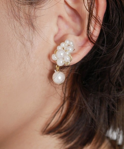 My shawty(マイシャウティー)の「speck pearl earring(イヤリング・レディース・ゴールド・FREE)」の2枚目の写真