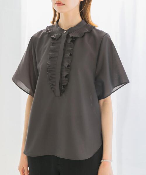 URBAN RESEARCH ROSSO WOMEN(アーバンリサーチ ロッソ)の「フリルデザイン5分袖シャツブラウス(シャツ/ブラウス・レディース・ブラック/イエロー/ホワイト・FREE)」の5枚目の写真