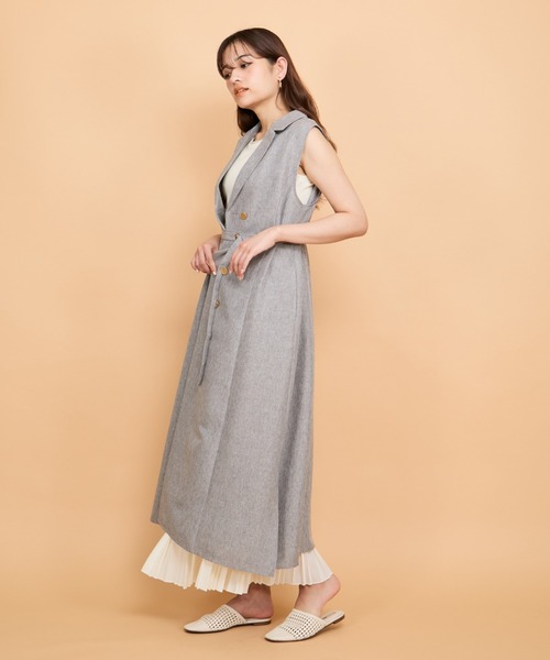 QUEENS COURT（クイーンズコート）の「リネンライクシャンブレージレワンピース≪手洗い可能≫（ワンピース・レディース・ネイビー/ベージュ/ライトグレー・M）」の11枚目の写真