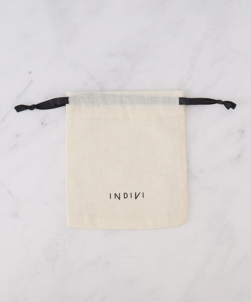 INDIVI（インディヴィ）の「パール調ボウタイネックレス（ネックレス・レディース・ゴールド・00）」の4枚目の写真