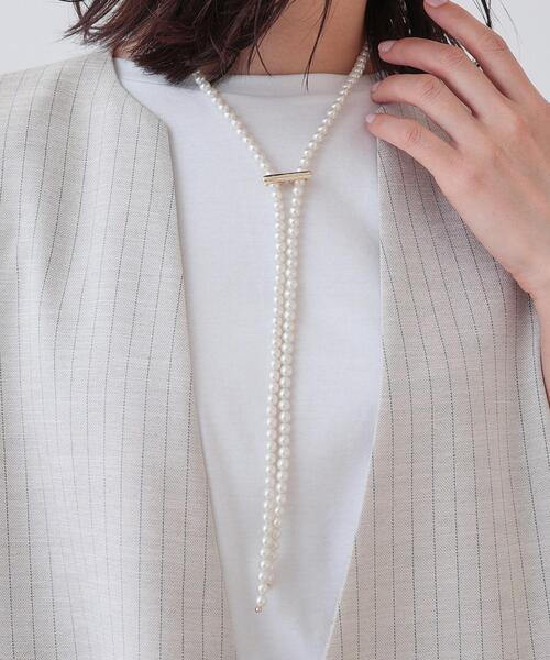 INDIVI（インディヴィ）の「パール調ボウタイネックレス（ネックレス・レディース・ゴールド・00）」の5枚目の写真