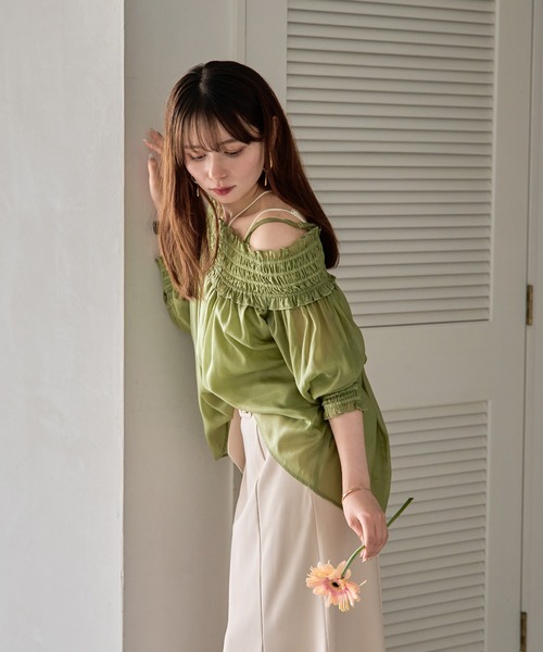 mideal(マイディール)の「sheer off shoulder / シアーオフショルブラウス(シャツ/ブラウス・レディース・ピンク/アイボリー/ブルーグリーン・FREE)」の16枚目の写真