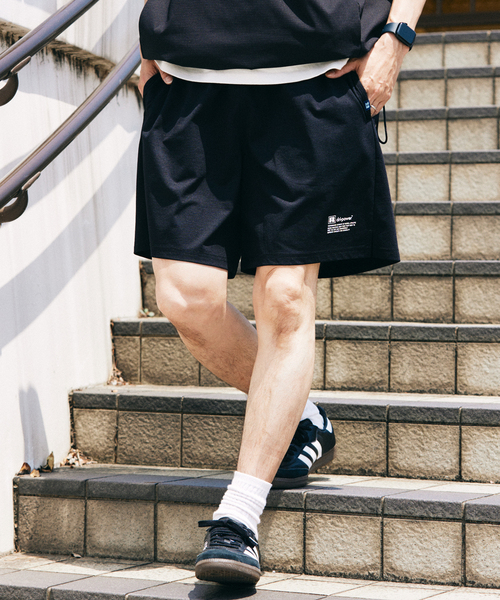 Russell Athletic（ラッセルアスレティック）の「吸水速乾 RUSSELL ATHLETIC 別注 DRI-POWER(R) ショーツ（その他パンツ・メンズ・チャコールグレー/ライトブルー/ブラック・SMALL/MEDIUM/LARGE）」の9枚目の写真