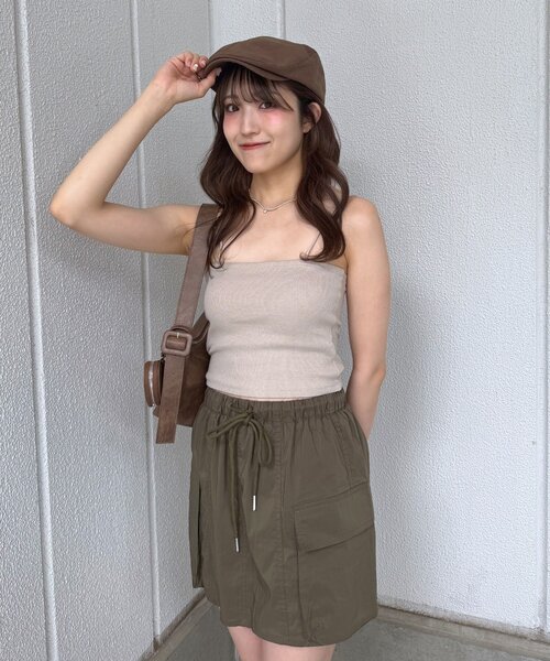 mline（エムライン）の「[mline]パット付き シンプルキャミソール（キャミソール・レディース・オフホワイト/チャコールグレー/ブラック/ベージュ・FREE）」の20枚目の写真