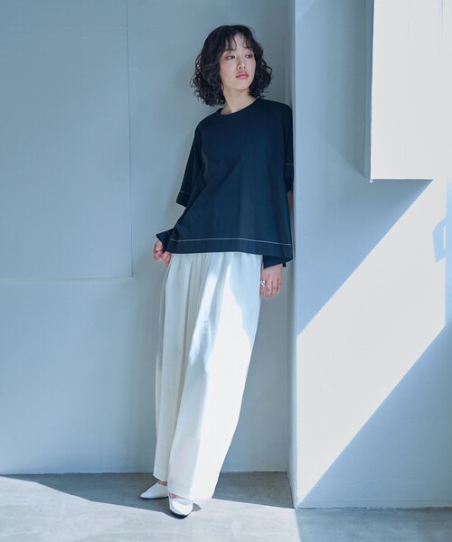 CAST:(キャストコロン)の「【着用しわ軽減/セットアップ対応】シアータックギャザーパンツ(その他パンツ・レディース・ネイビー/グリーン系その他7/オフホワイト・M/S)」の13枚目の写真