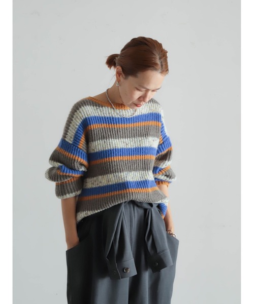 FIL DE FER（フィルデフェール）の「両畦マルチボーダー　ボートネックP/O（ニット/セーター・レディース・ライトグリーン/マスタード・FREE）」の6枚目の写真