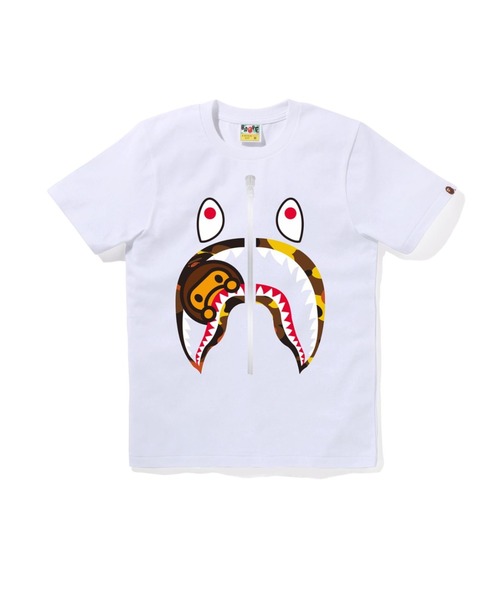 A BATHING APE（アベイシングエイプ）の「1ST CAMO MILO SHARK TEE（Tシャツ/カットソー・レディース・ホワイト×グリーン/ホワイト系その他7/ブラック×グリーン/ホワイト×イエロー/ブラック×イエロー/ブラック系その他7・SMALL/X-SMALL/XX-SMALL/MEDIUM）」の4枚目の写真