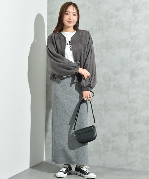 INTERPLANET（インタープラネット）の「スエードポンチノーカラーＺＩＰブルゾン（ブルゾン・レディース・ブラウン/チャコールグレー/グレイッシュベージュ・MEDIUM/LARGE）」の11枚目の写真